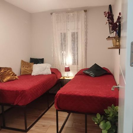 Mi Casa Es Tu Casa Apartment Севиля Екстериор снимка